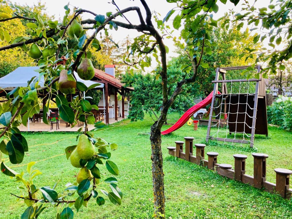 Ubytovanie U Aranky Cierna nad Tisou Exterior foto